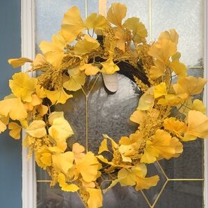 New with tags! Threshold Faux Wreath with Yellow Accents